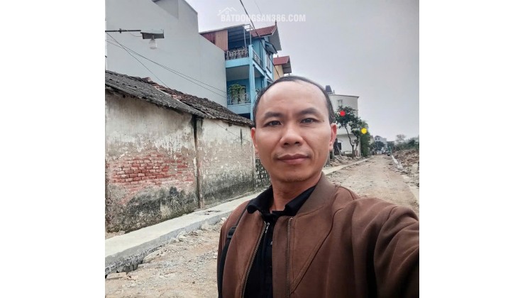  chỉ 10.0xtỷ - ĐẤT MẶT ĐƯỜNG NHỰA –2 OTO TRÁNH – KD-0977690119~100M2 - VIEW KĐT 222 HECTA 